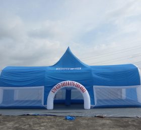 Tent1-105 青い巨大空気入りテント